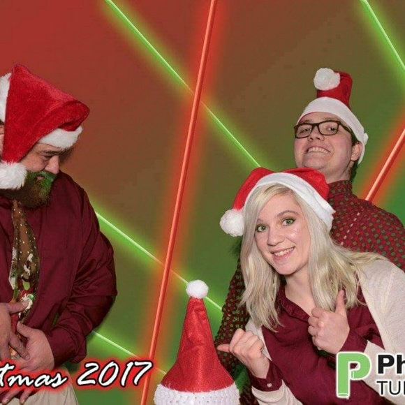 Meet your Posher, Moser - Picture 3 of 5